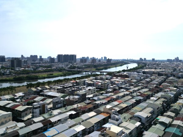 新北區建地郡安路旁：圖片 4