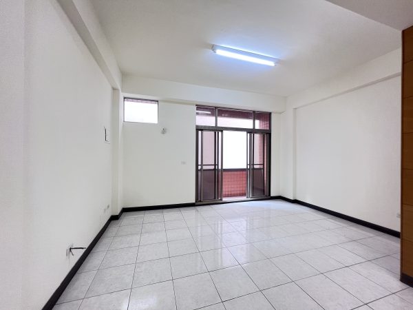 近海佃路三段孝親RC透天：圖片 8