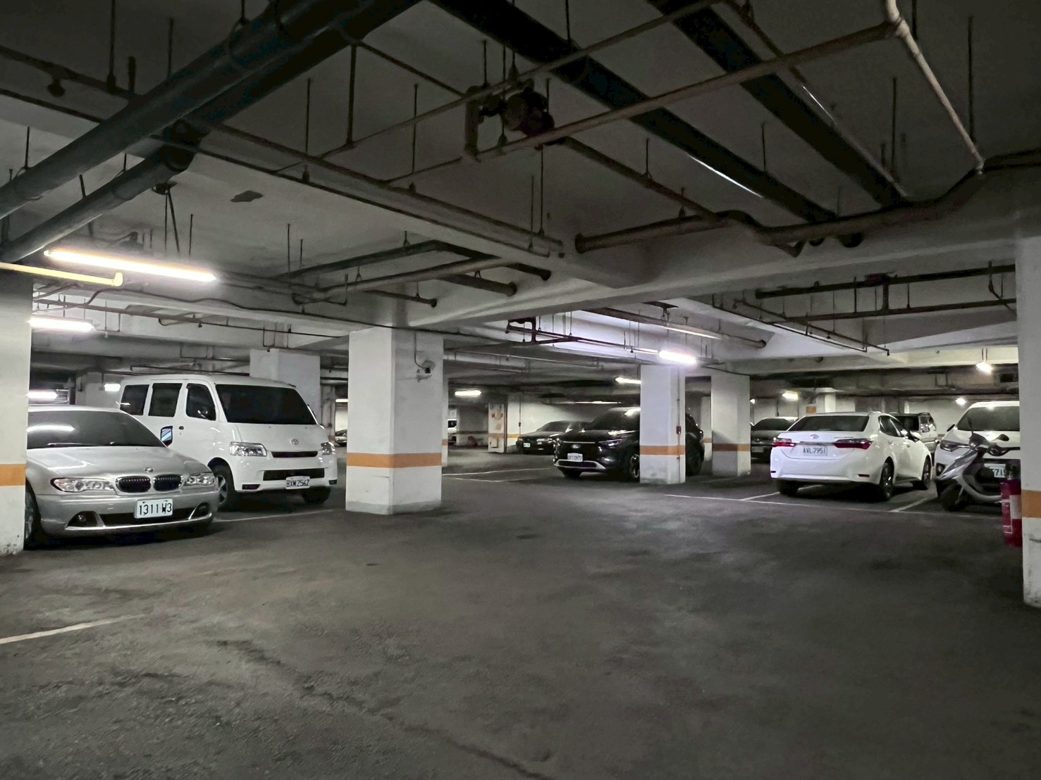 光雨風交織。安平地中海四房平車:圖片 14