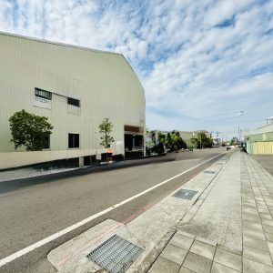 15米路農建地送高挑倉儲