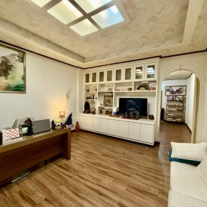 近市府靜巷車墅