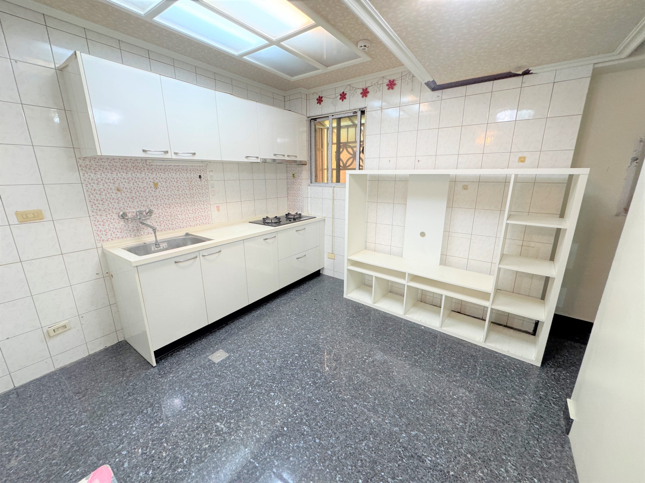 南紡小資首選電梯兩房車位:圖片 4